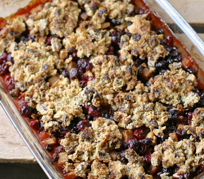 Break the family tradition of always bringing the same dish to Thanksgiving dinner and show up with this deliciously sweet and tart cranberry pear crisp.