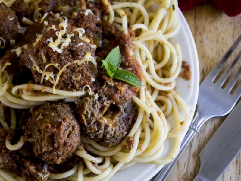 Whether you're in the mood for a fancy Italian dinner, or just want an easy comfort-meal, these Slow-Cooker Stuffed Italian Meatballs will satisfy and delight your tummy.